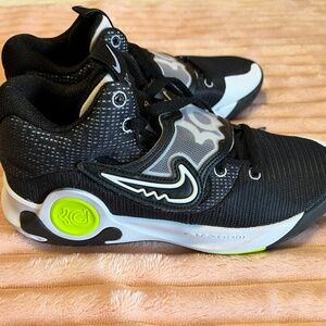 Men's Nike KD Trey 5 X Basketball Shoes